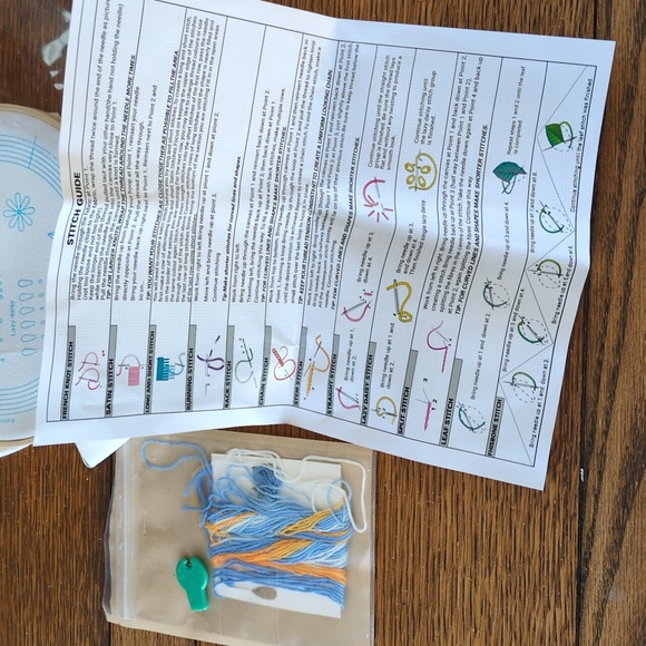 Embroidery Kit - Picture 4 of 4